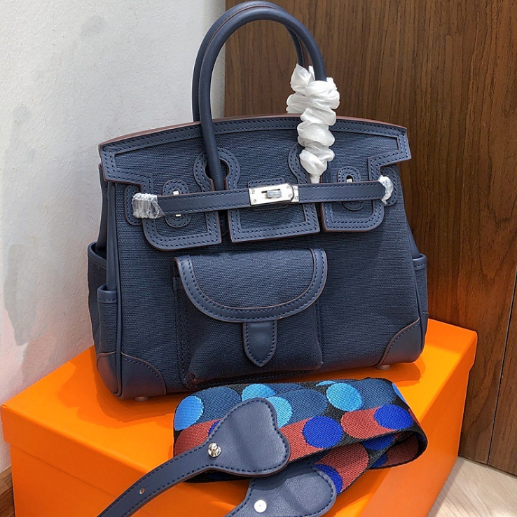 Doli Crossbody bag