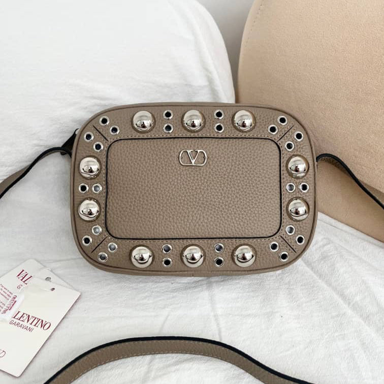 V Alltime Mini Leather Camera Bag