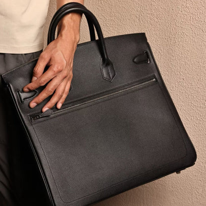 Travel-Ready tote