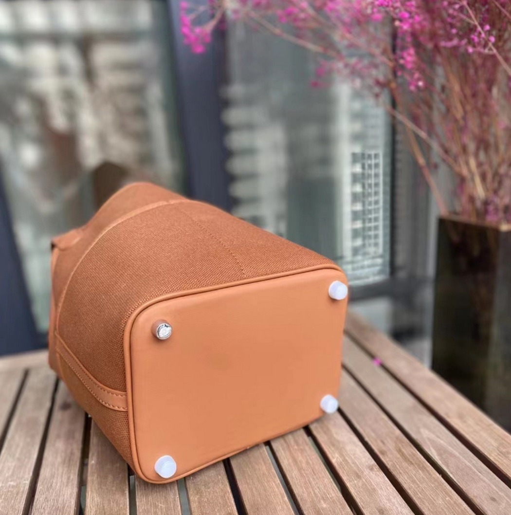 Sesame Swift bag