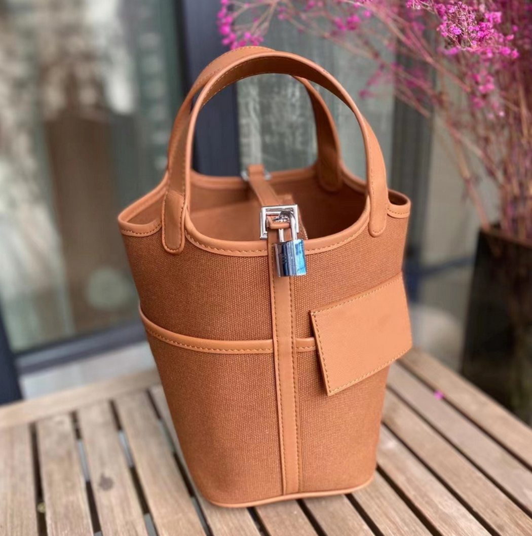 Sesame Swift bag