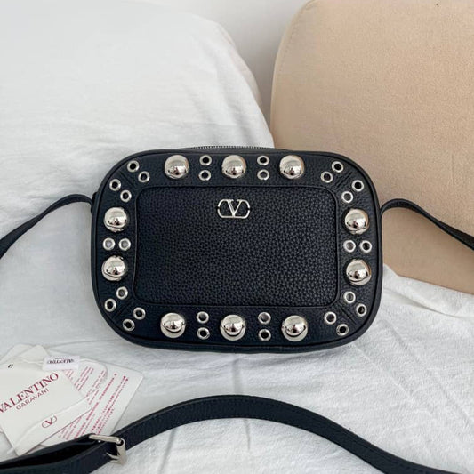 V Alltime Mini Leather Camera Bag