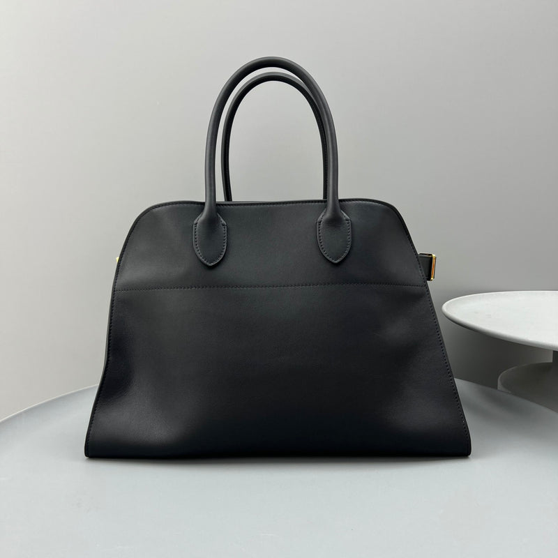 Mia leather bag